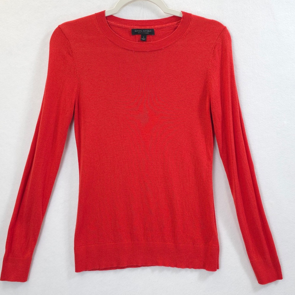 Banana Republic Silk Cashmere Crew Neck Sweater Coral Red Women S Quiet Luxury
